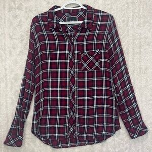 Rails Women's Red Plaid Flannel Sz Medium Outdoors Lightweight Soft Cozy